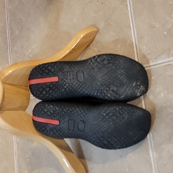 PRADA SHOES U.S Size 6 - Picture 5 of 5